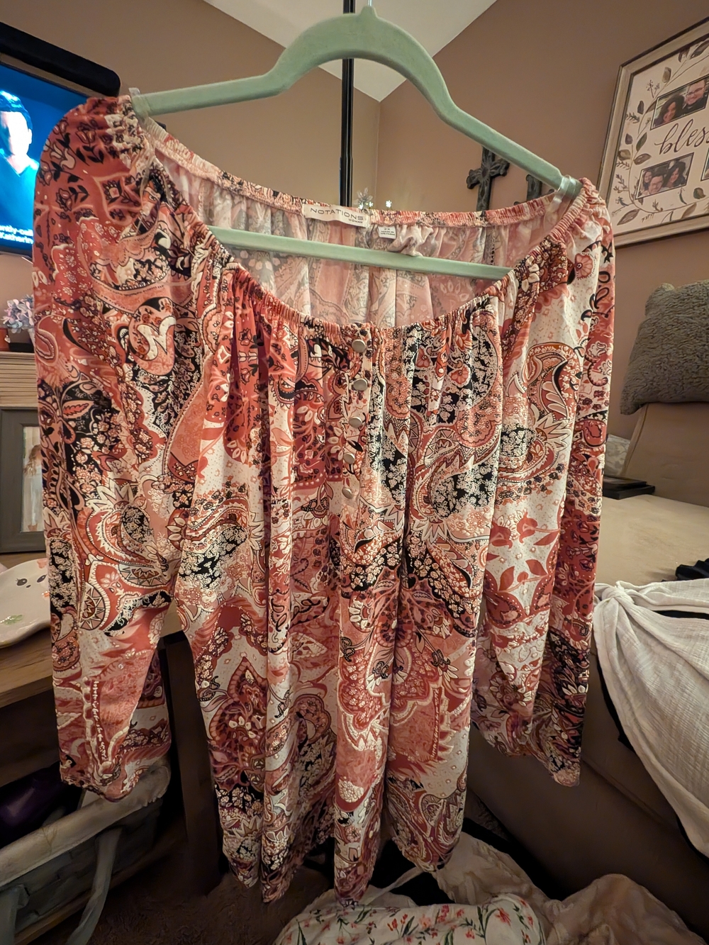 Notations Woman Paisley Top Pink & Black 2X